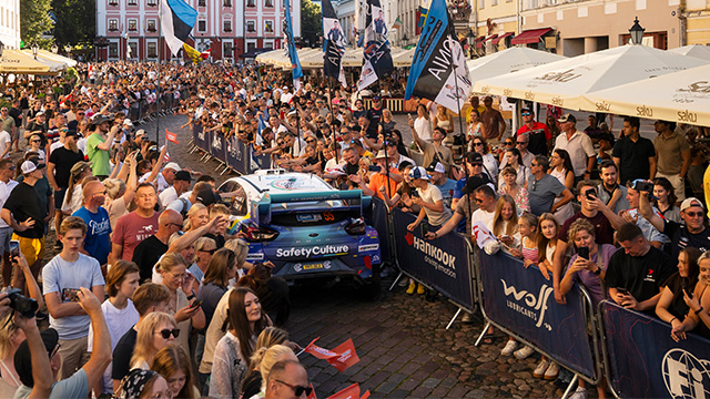 Sébastian Loeb was satisfied with his performance this Saturday at bp Ultimate Rally-Raid Portugal